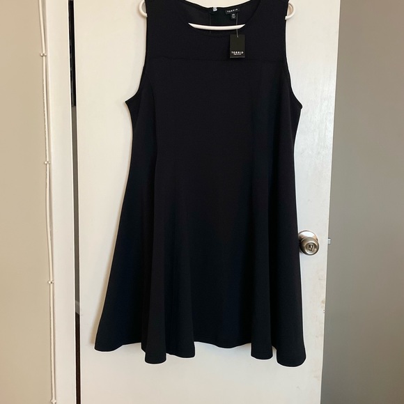 Torrid A-Line Scuba Sleeveless Dress - Size 20 - Picture 2 of 16
